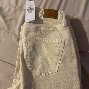 American Eagle mom straight jean stretch